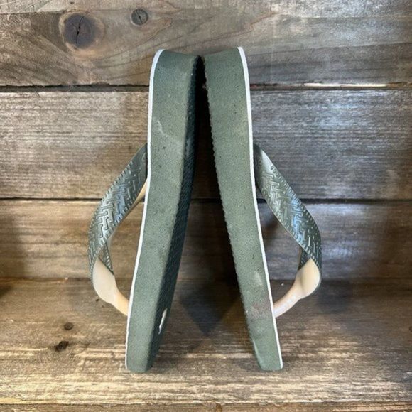 Kids Childrens Havaianas Star‎ Wars Baby Yoda Grogu Sandals Flip Flops Size 10 C - Picture 4 of 6